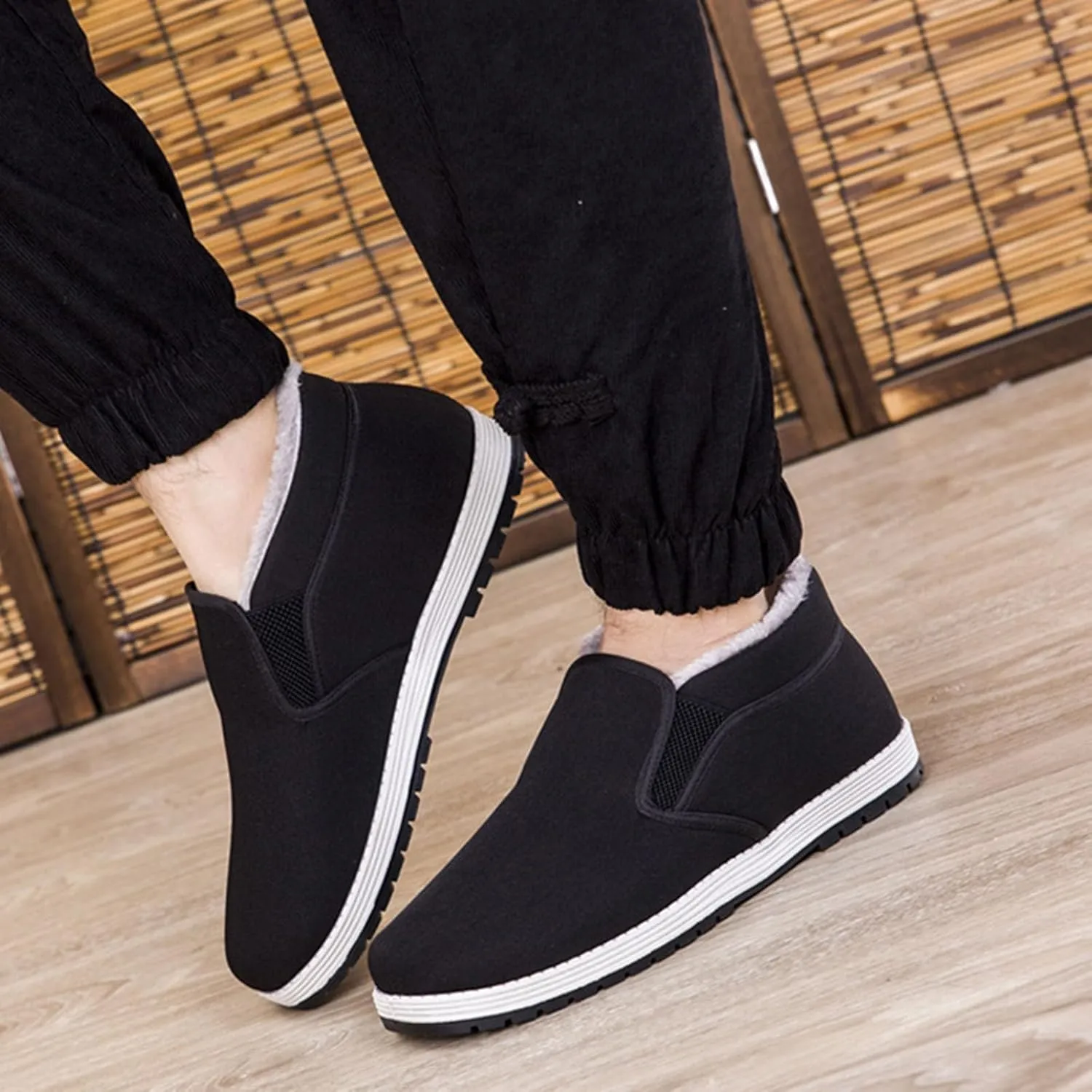 Snow Shoes For Men Low Top Ankle Booties Wide Calf Platform Boots Non-Slip Winter Walking Shoes For Men