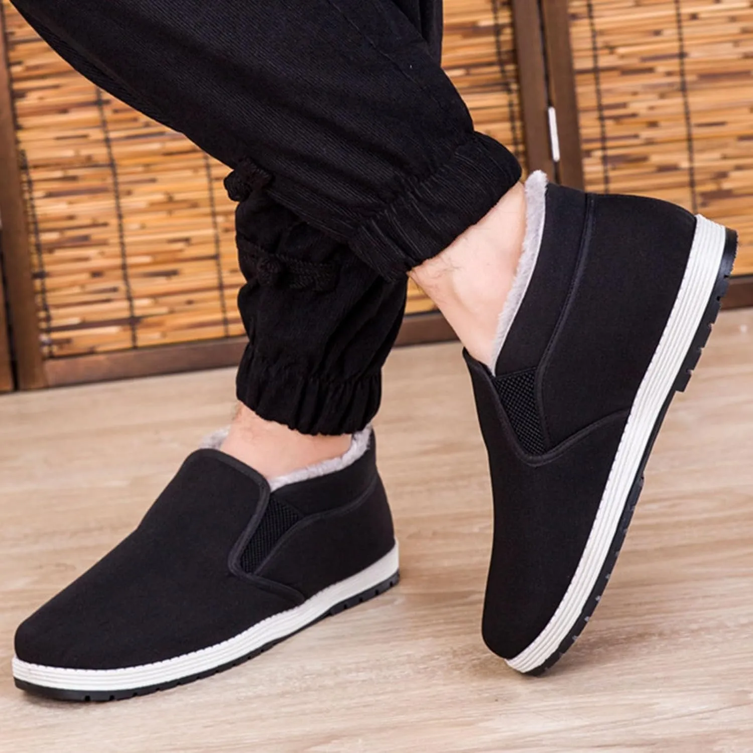 Snow Shoes For Men Low Top Ankle Booties Wide Calf Platform Boots Non-Slip Winter Walking Shoes For Men