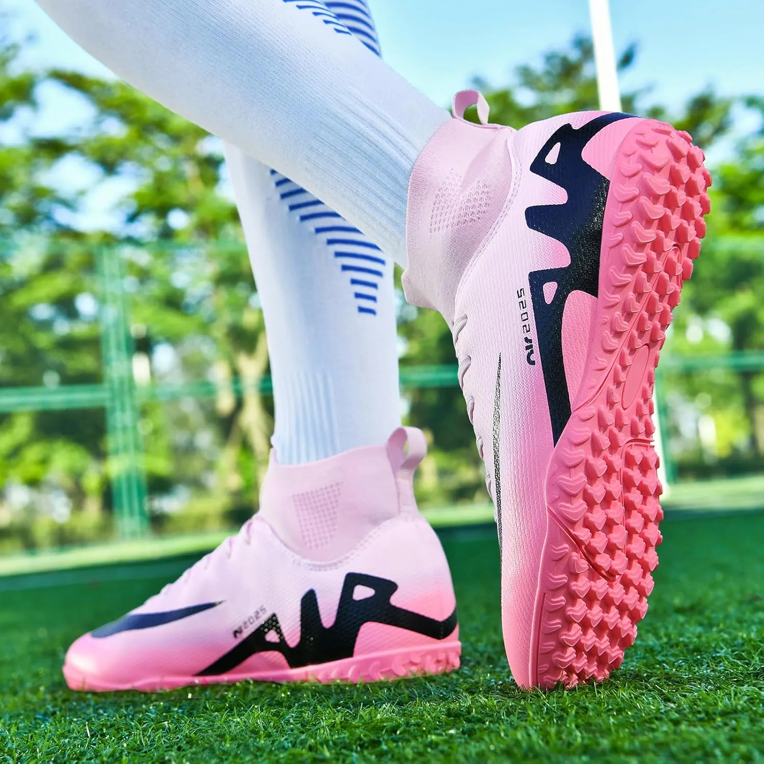 Turf Mens High-Top Soccer Cleats Womens Football Shoes for Boys Girls Beginners Lightweight Youth Professional Indoor Outdoor Black Purple Pink Beige
